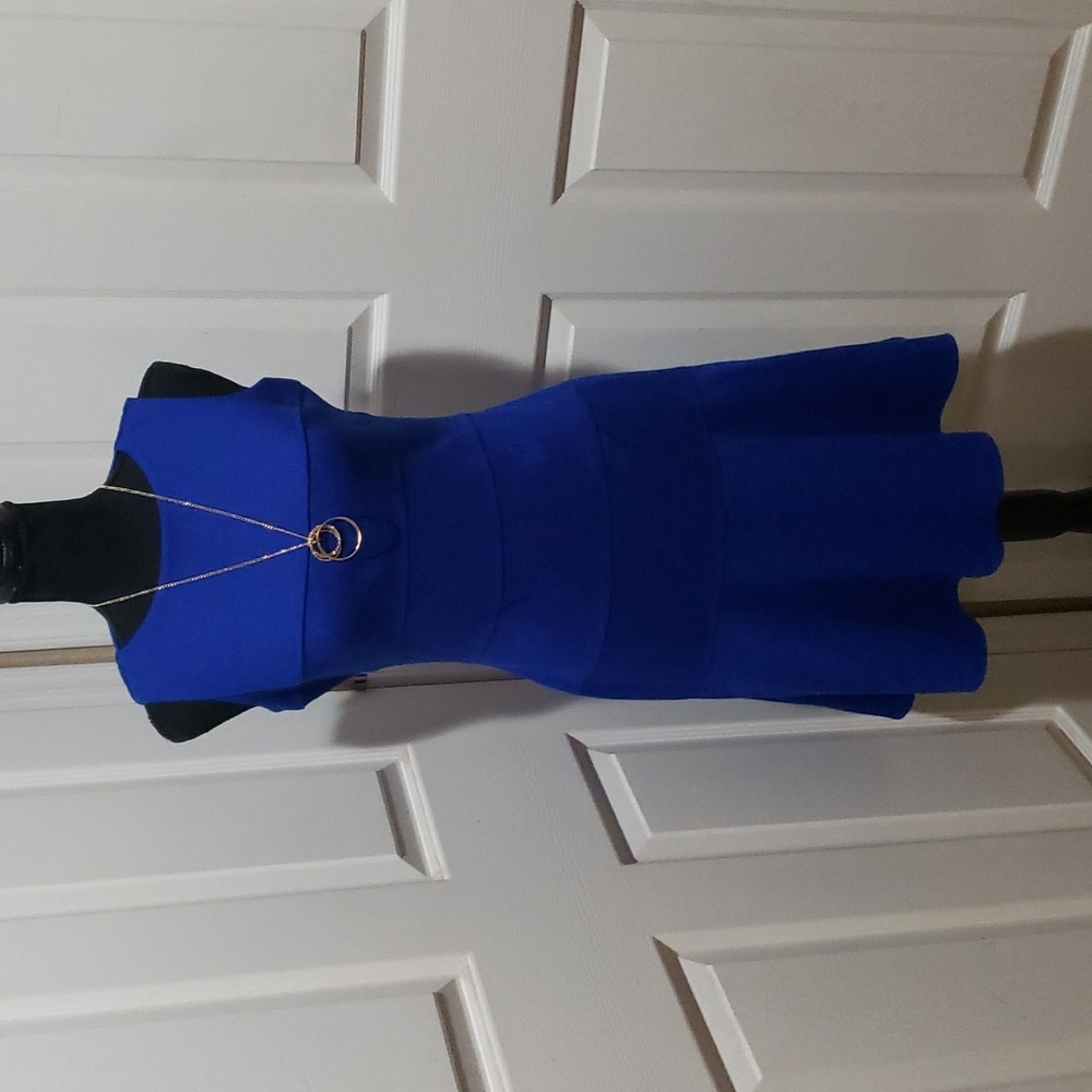 🎀 Enfocus Studio Royal Blue Dress